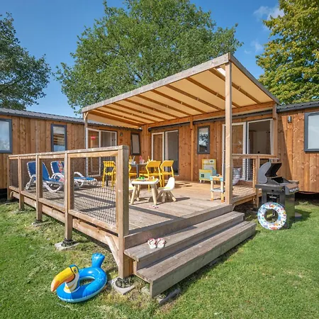 Vakantiepark Zeumersehof Voorthuizen Exterior photo